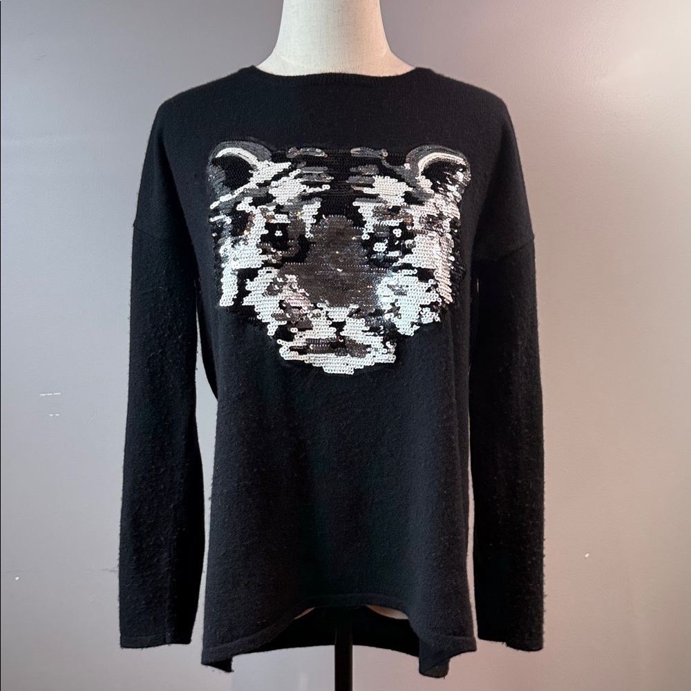 Black Cashmere Sequin Tiger Sweater – Size L 🐯